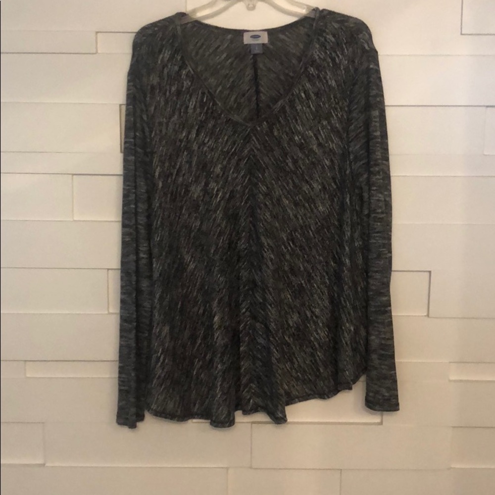 Light weight Flowy Long Sleeve